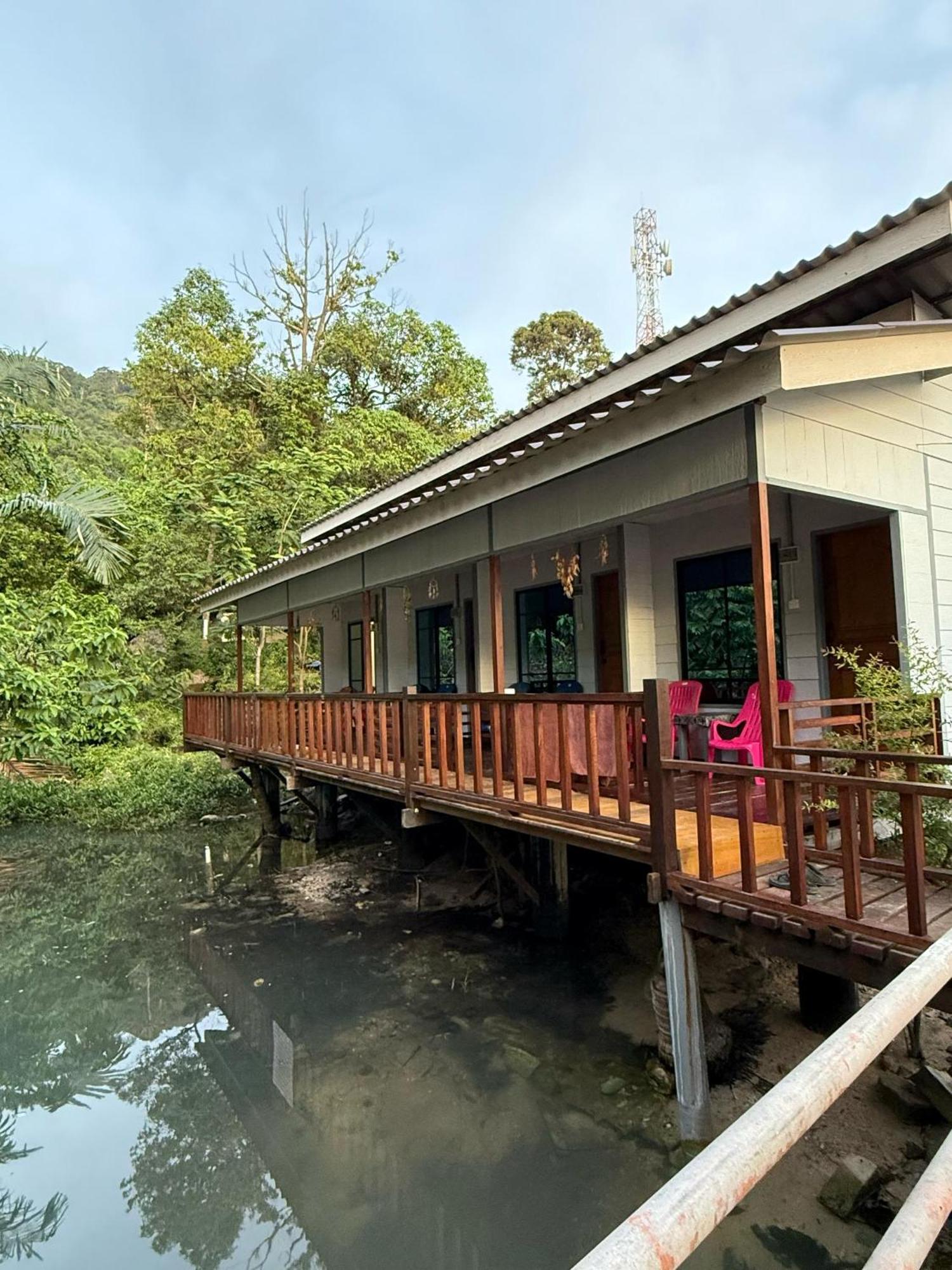 Ella'S Place Salang Tioman Kampong Ayer Batang Zimmer foto